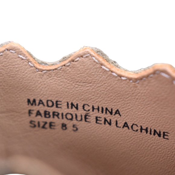 Anthropologie Heels 8.5 M Womens Scalloped Leather Open Toe Block Heel Taupe - Picture 10 of 12